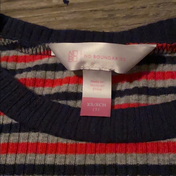 Stripped shirts - Picture 5 of 9